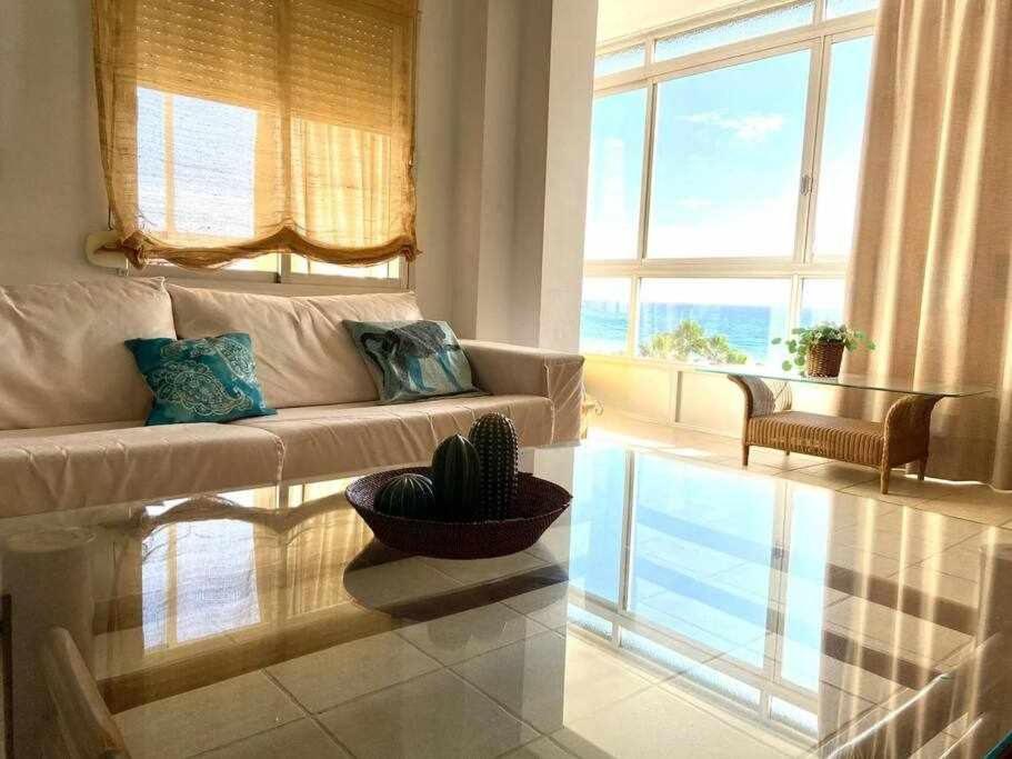Apartamento Sea View By Solymar Holiday Torre Del Mar Exterior foto